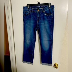 Apt 9 straight crop modern fit 10 jeans